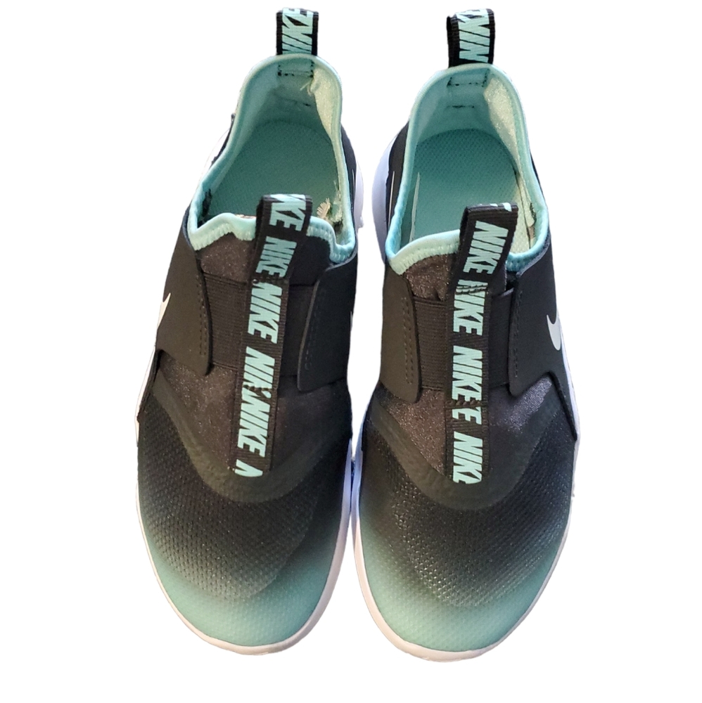 Nike flex runner